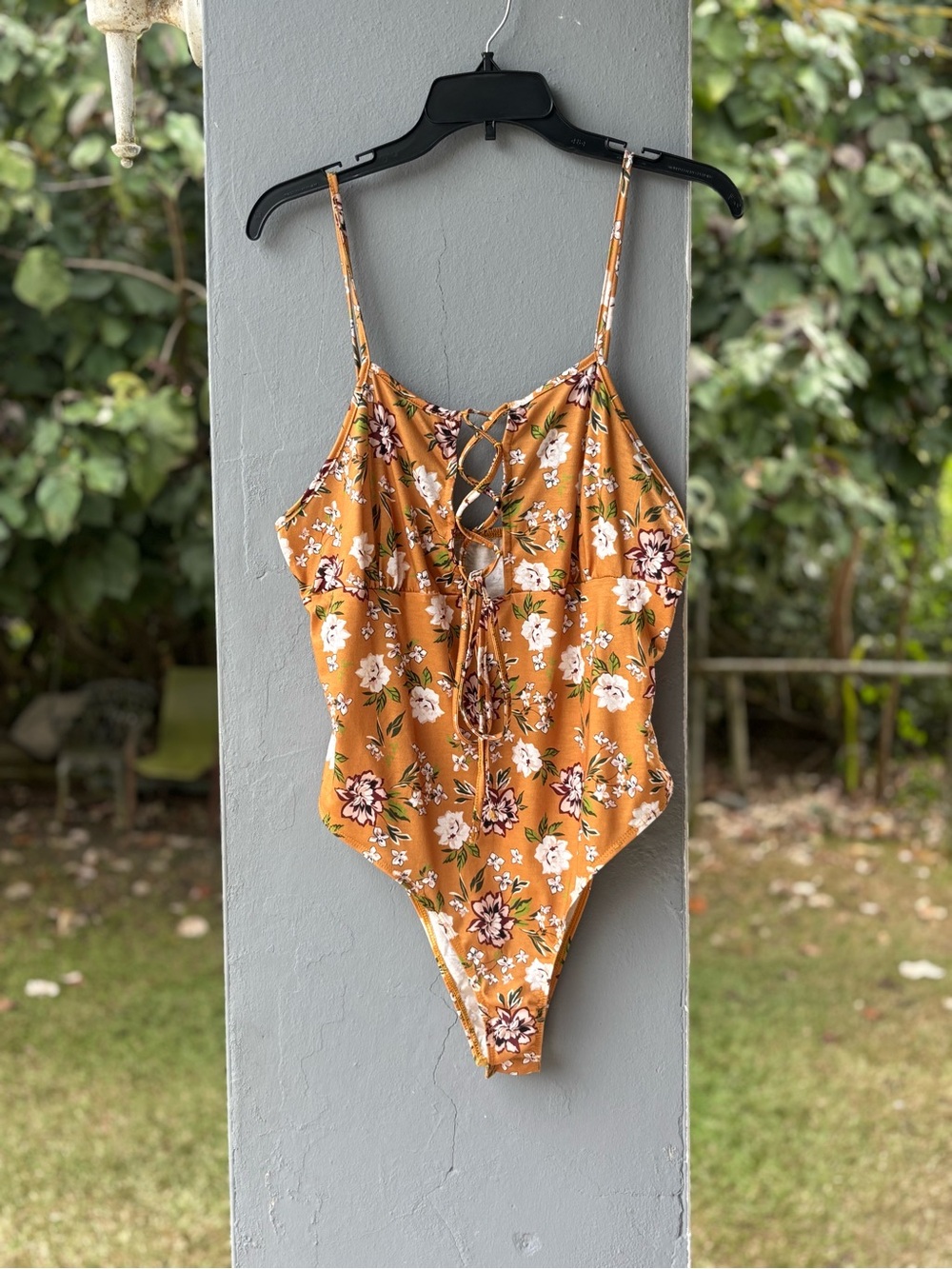Mustard Floral Lace-Up Bodysuit XXL